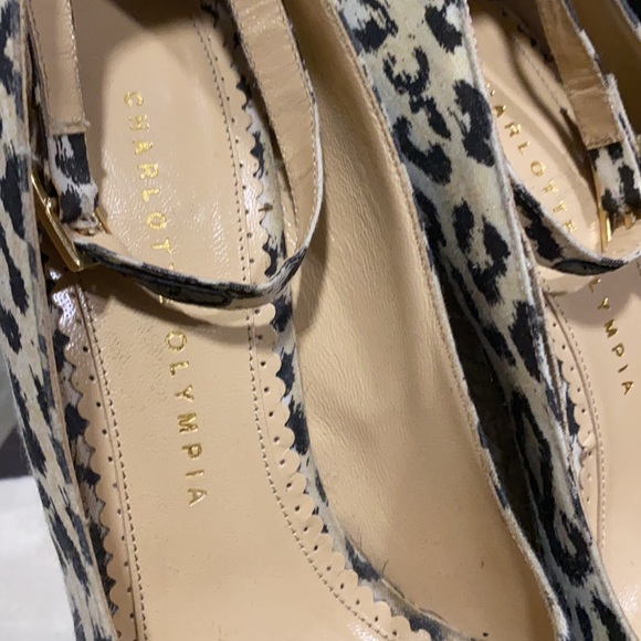 Charlotte Olympia - Picture 2 of 6